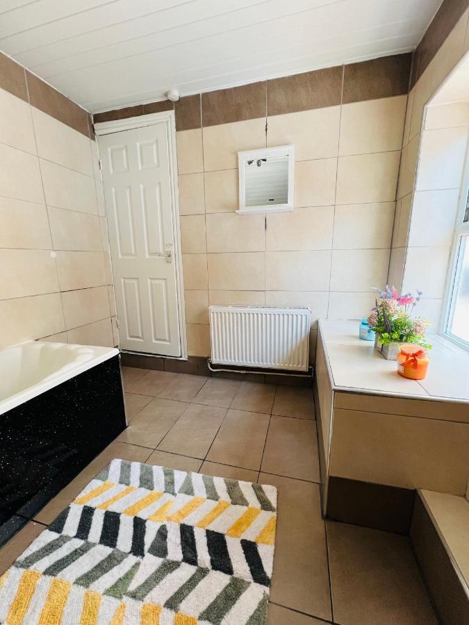 Luxurious Modern House In Anfield! Close To Lfc, Efc, City Centre!!! Liverpool Exterior foto